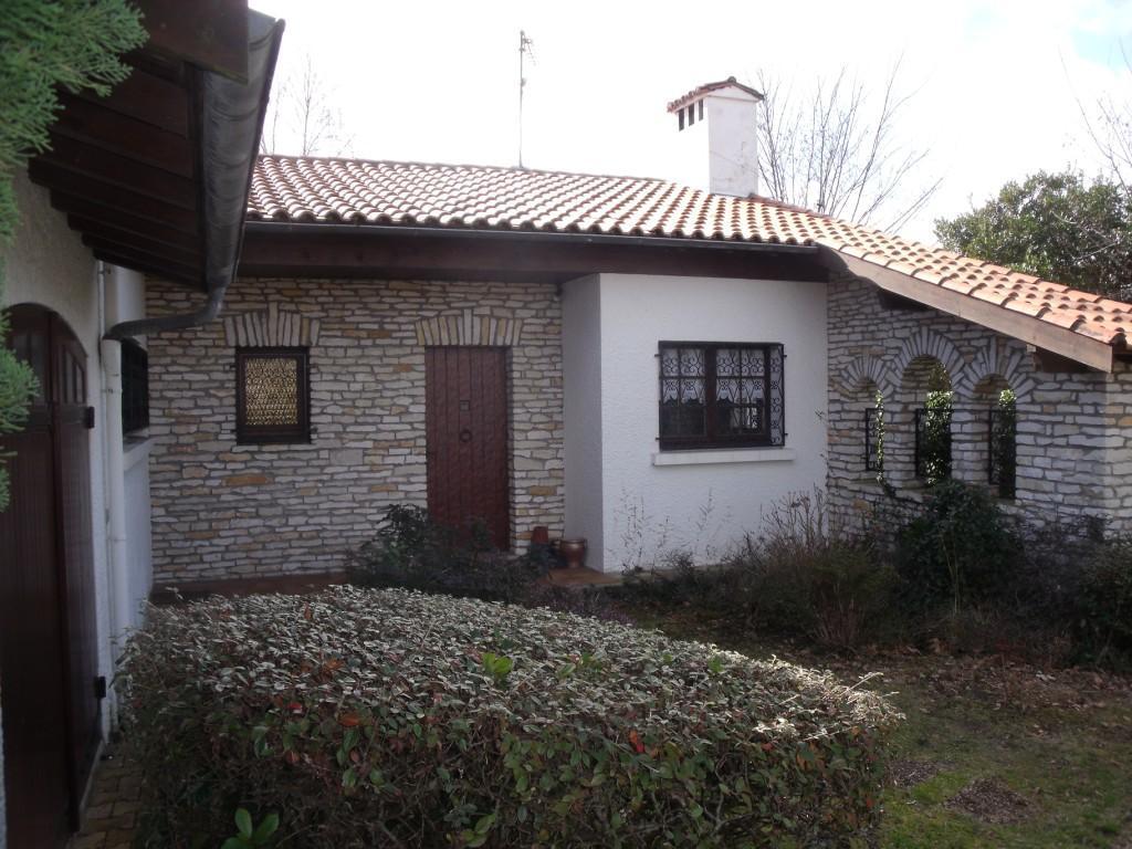 Capriga Ares Exterior foto